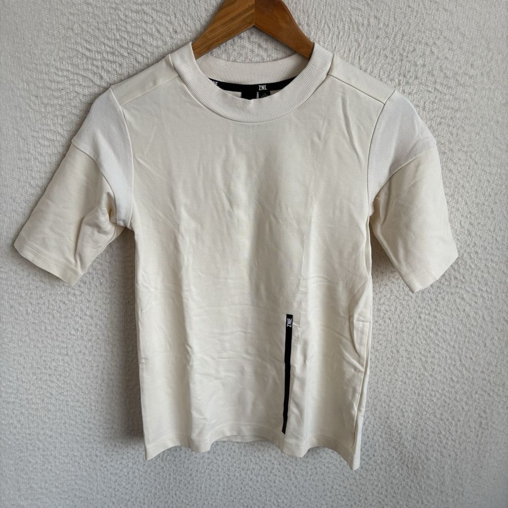 Adidas Z.N.E. SPORTSWEAR‎ TEE Womens XS Ivory